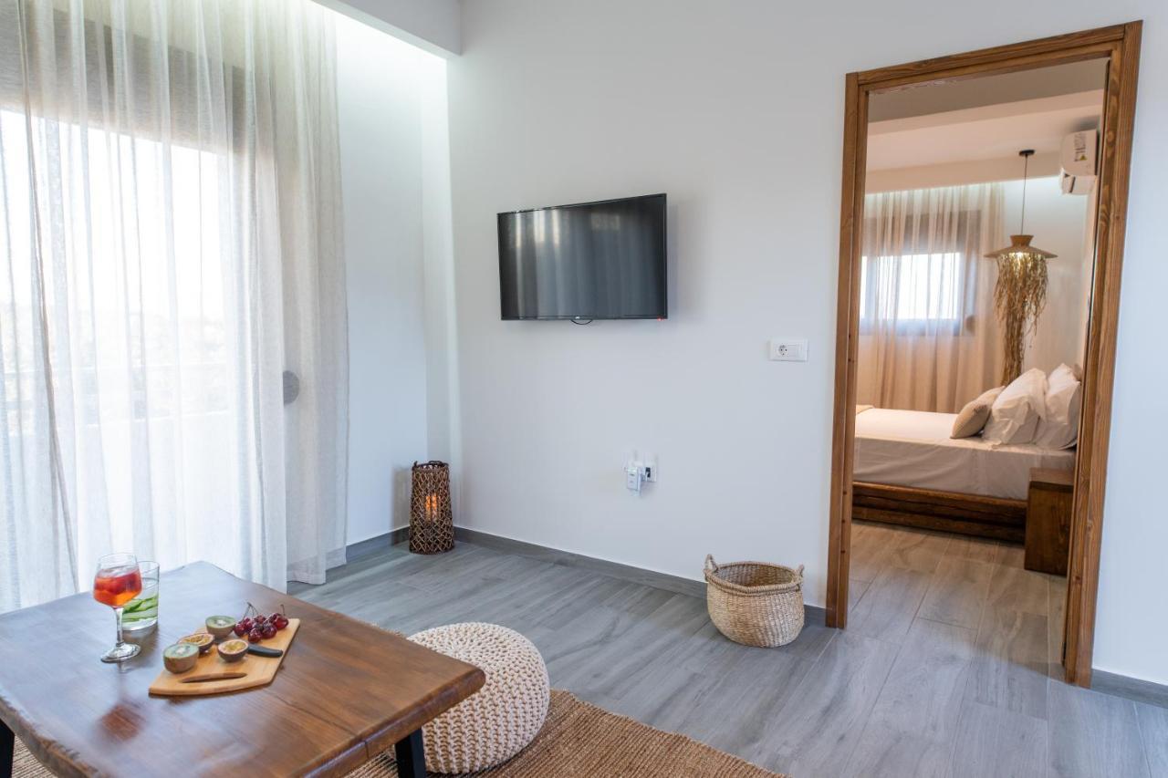 Aesthisis Sensational Accommodation Kolymbia Exterior photo
